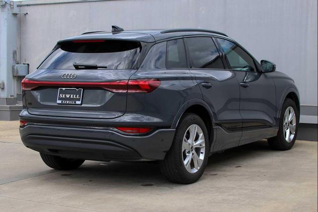 Photo of 2025 Magnet Gray Audi Q6 e-tron