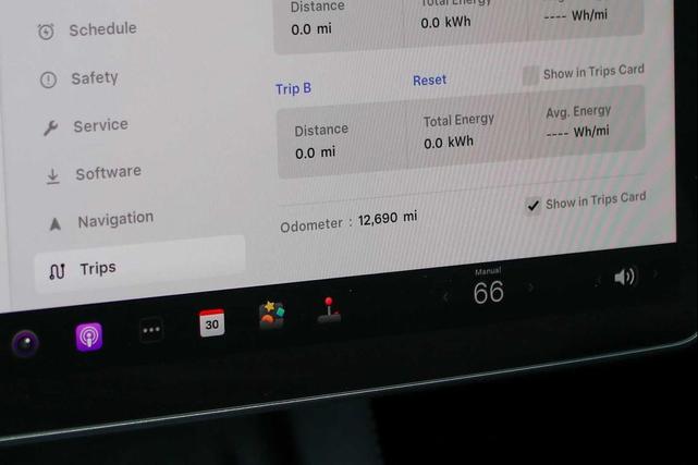 Photo of 2023 Midnight Silver Metallic Tesla Model Y