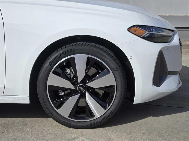 Photo of 2025 WHITE Audi A5