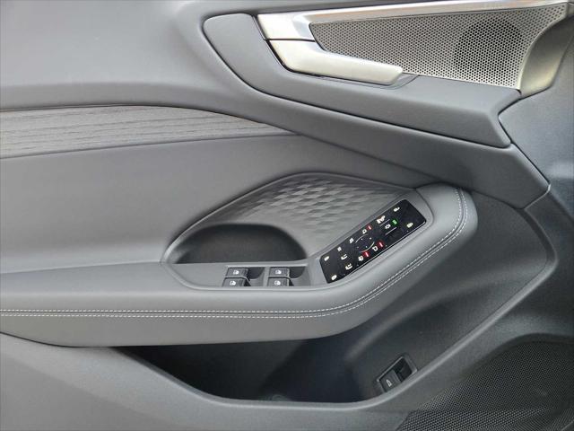 Photo of 2025 WHITE Audi A5