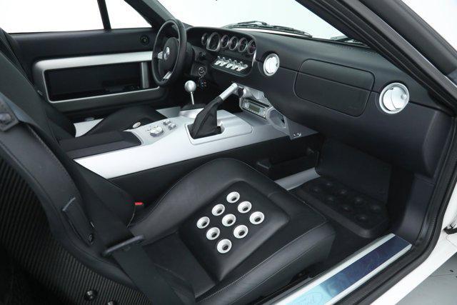 Photo of 2006 Centennial White Clearcoat Ford GT