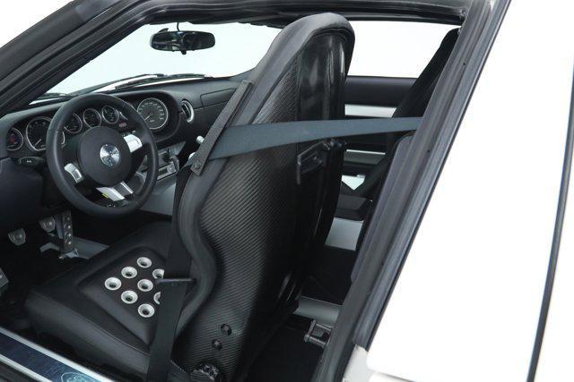 Photo of 2006 Centennial White Clearcoat Ford GT