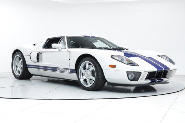 Photo of 2006 Centennial White Clearcoat Ford GT