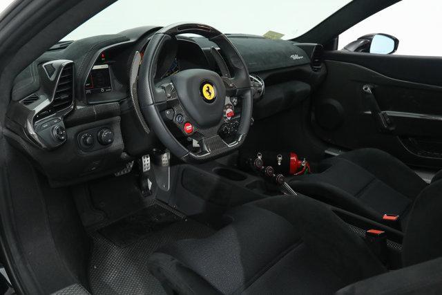 Photo of 2015 Black Ferrari 458 Speciale