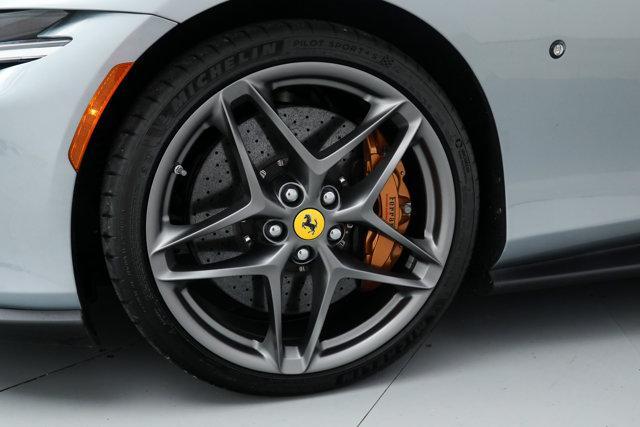 Photo of 2022 Gray Ferrari Roma
