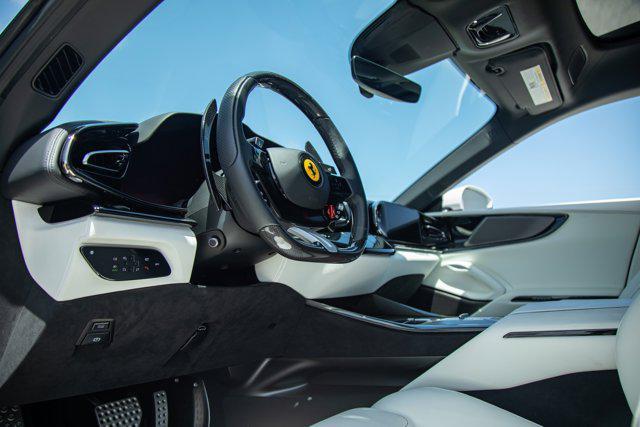 Photo of 2024 White Ferrari Purosangue