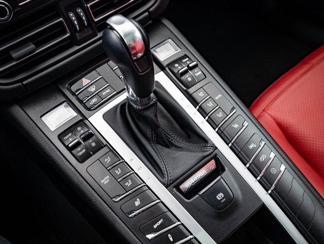 Photo of 2021 Dolomite Silver Metallic Porsche Macan