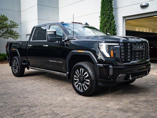 Photo of 2024 Onyx Black GMC Sierra 2500