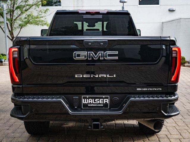 Photo of 2024 Onyx Black GMC Sierra 2500