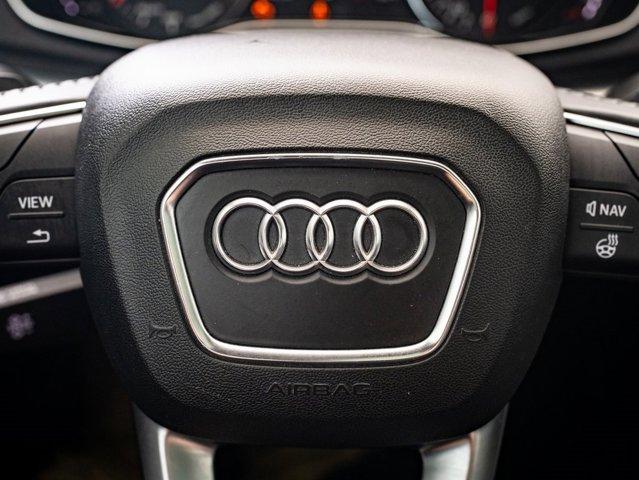 Photo of 2018 Black Audi Q5