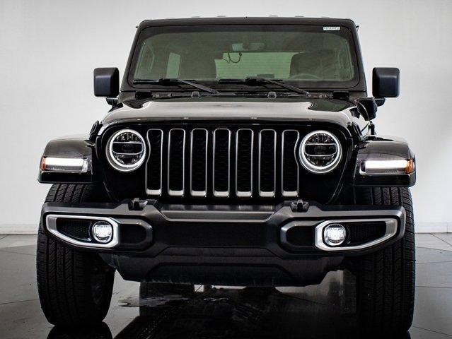 Photo of 2021 Black Clearcoat Jeep Wrangler