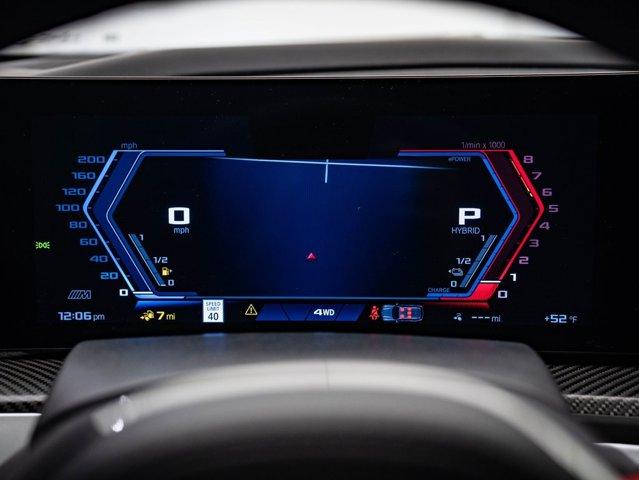 Photo of 2023 Mineral White Metallic BMW XM
