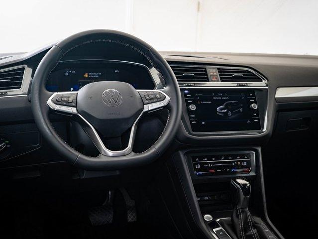 Photo of 2022 Deep Black Pearl Volkswagen Tiguan