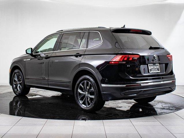 Photo of 2022 Deep Black Pearl Volkswagen Tiguan