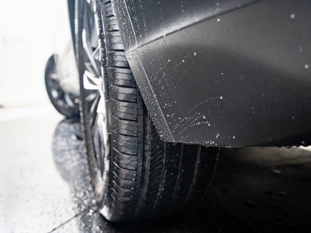 Photo of 2022 Deep Black Pearl Volkswagen Tiguan