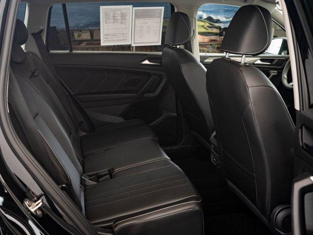 Photo of 2022 Deep Black Pearl Volkswagen Tiguan