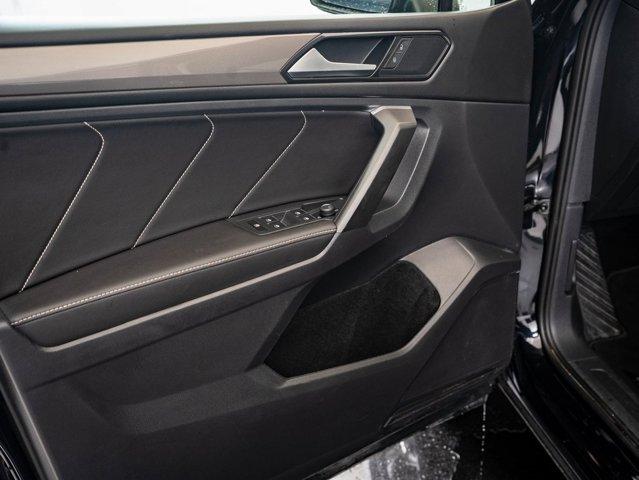 Photo of 2022 Deep Black Pearl Volkswagen Tiguan
