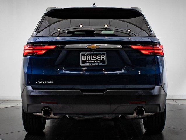 Photo of 2023 Northsky Blue Metallic Chevrolet Traverse