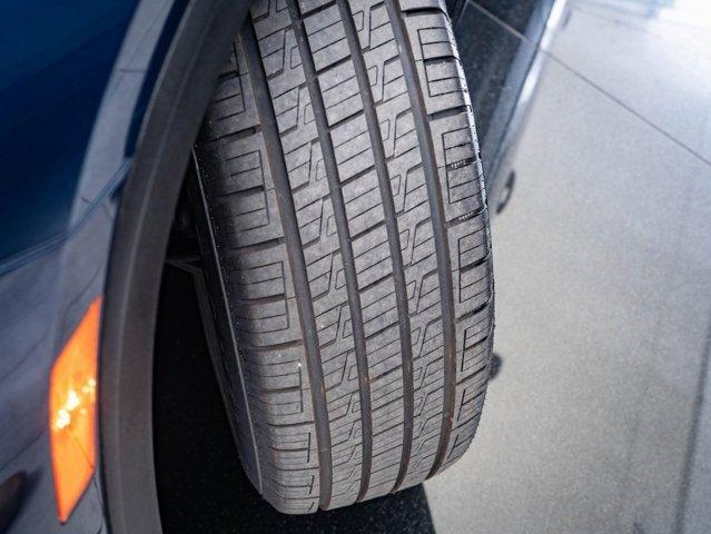 Photo of 2023 Northsky Blue Metallic Chevrolet Traverse