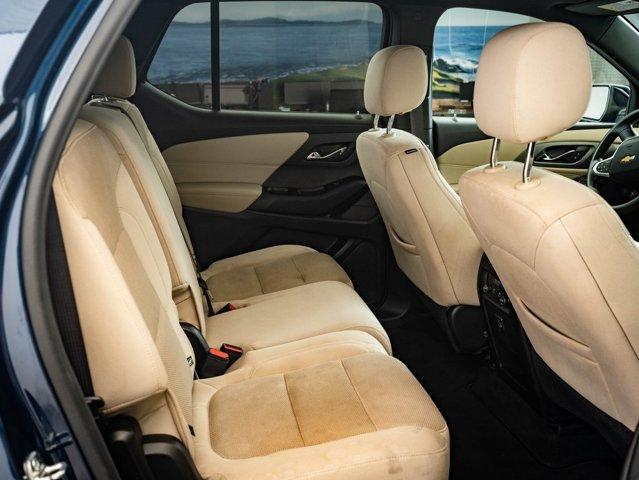 Photo of 2023 Northsky Blue Metallic Chevrolet Traverse