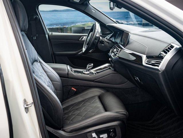 Photo of 2023 Alpine White BMW X6