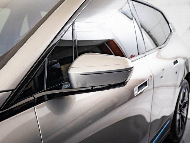 Photo of 2024 Oxide Grey Metallic BMW iX