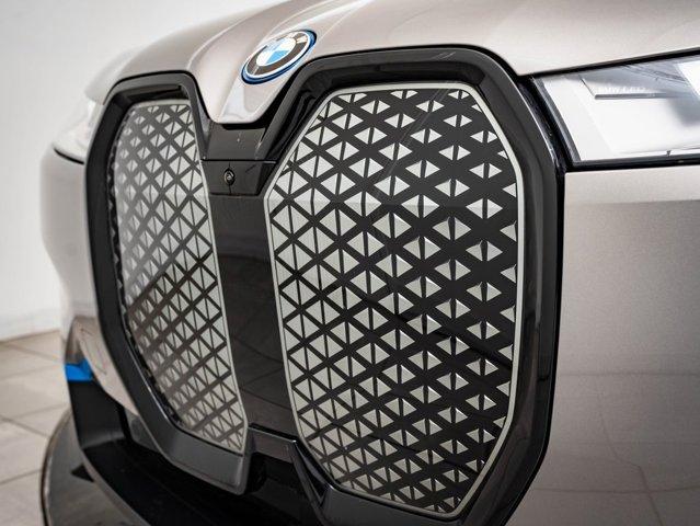 Photo of 2024 Oxide Grey Metallic BMW iX