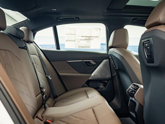Photo of 2024 White Metallic BMW 530