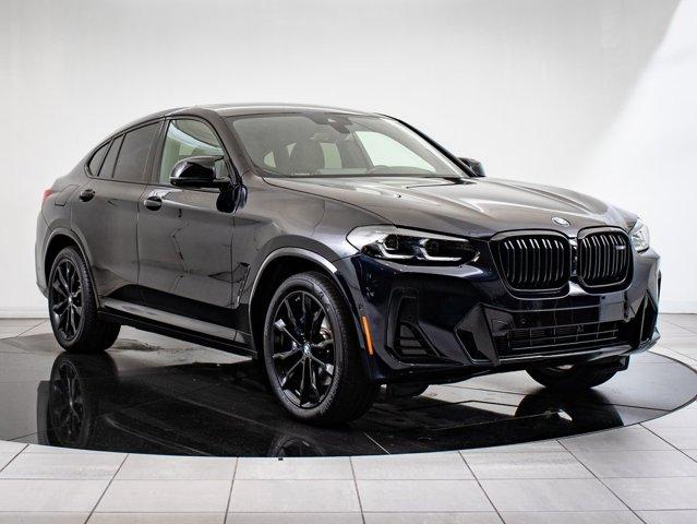 Photo of 2024 Carbon Black Metallic BMW X4