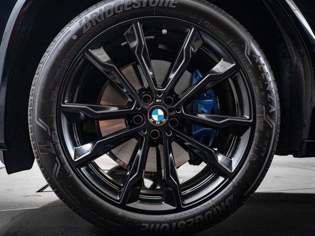 Photo of 2024 Carbon Black Metallic BMW X4