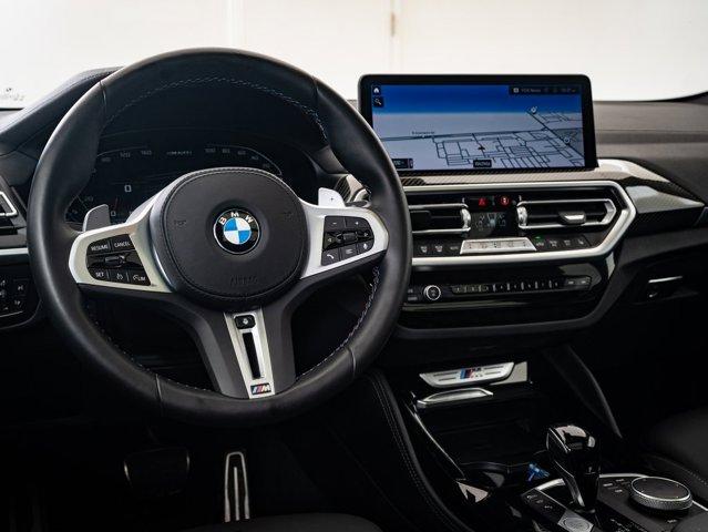 Photo of 2024 Carbon Black Metallic BMW X4