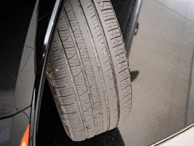 Photo of 2024 Db Black Crystal Clearcoat Dodge Durango