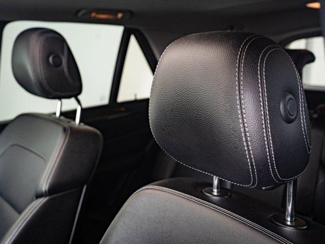Photo of 2015 Black Mercedes-Benz M-Class