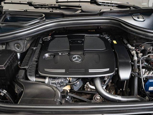 Photo of 2015 Black Mercedes-Benz M-Class