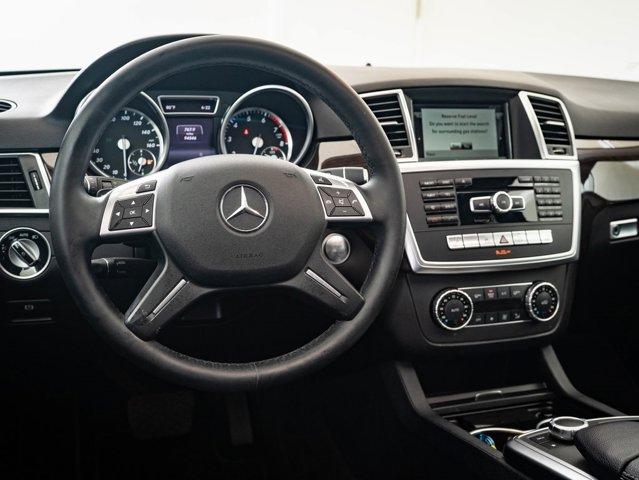 Photo of 2015 Black Mercedes-Benz M-Class