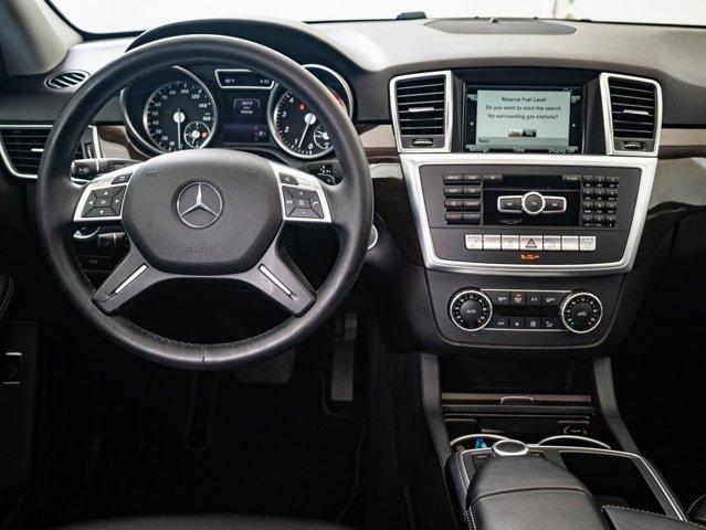 Photo of 2015 Black Mercedes-Benz M-Class