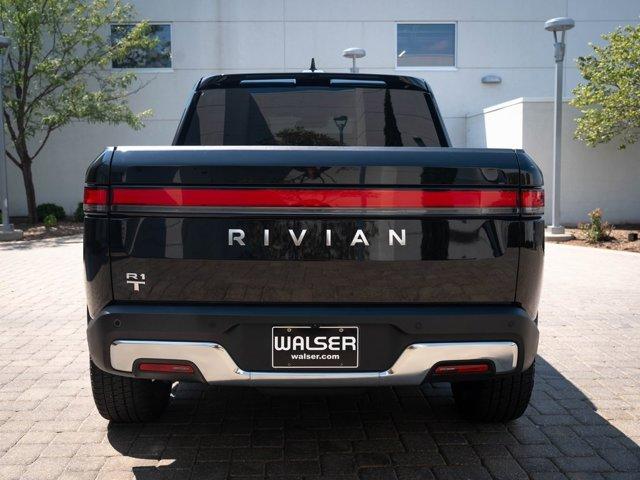 Photo of 2023 Black Rivian R1T