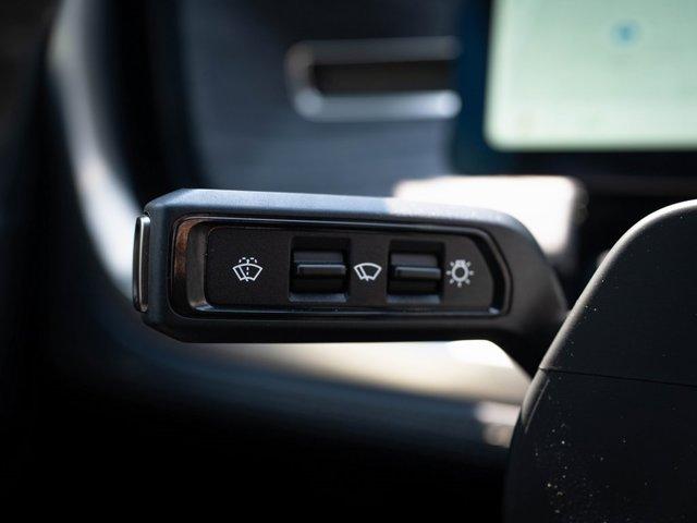 Photo of 2023 Black Rivian R1T