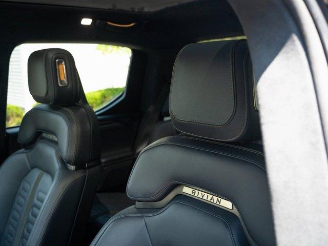 Photo of 2023 Black Rivian R1T
