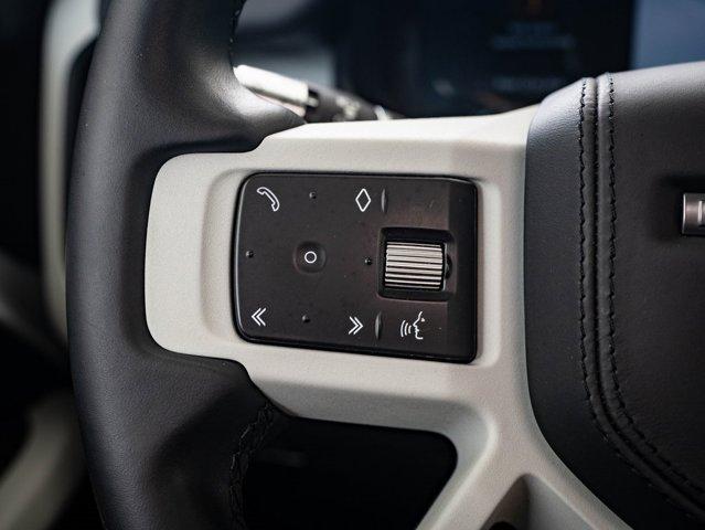Photo of 2020 White Land Rover Defender