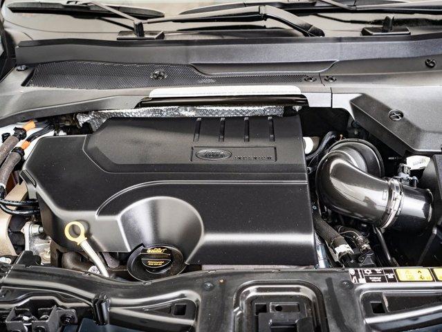 Photo of 2022 Fuji White Land Rover Discovery Sport