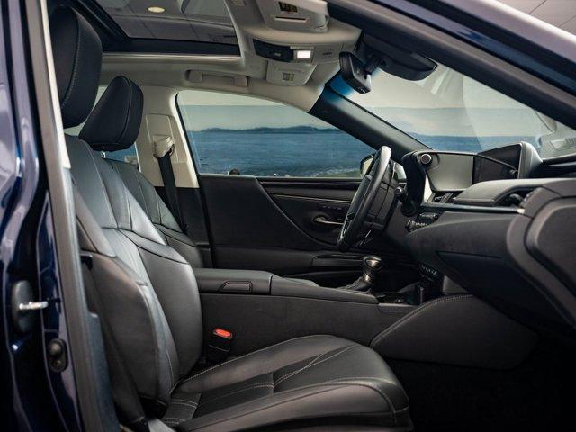 Photo of 2020 Nightfall Mica Lexus ES 350