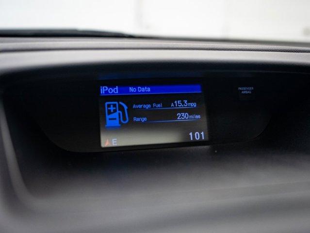 Photo of 2016 White Diamond Pearl Honda CR-V
