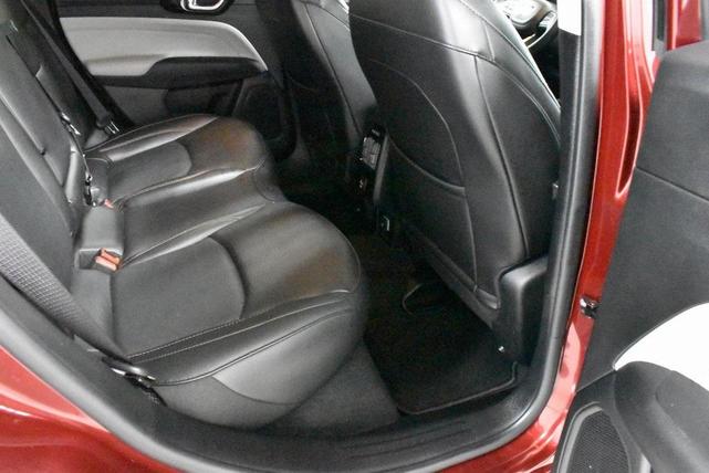 Photo of 2022 Velvet Red Pearlcoat Jeep Compass