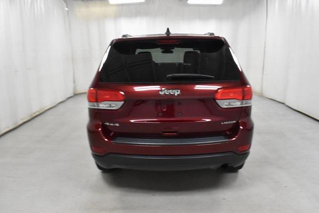 Photo of 2018 Velvet Red Pearlcoat Jeep Grand Cherokee
