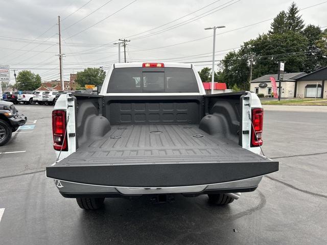 Photo of 2025 Bright White Clearcoat RAM 2500