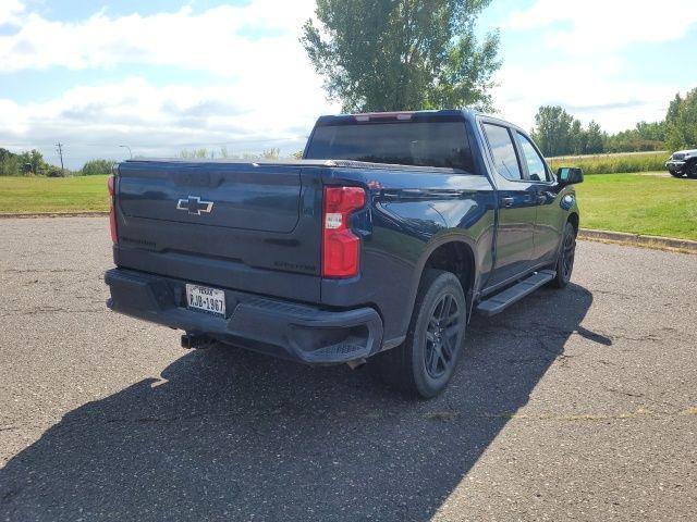 Photo of 2022 Northsky Blue Metallic Chevrolet Silverado 1500