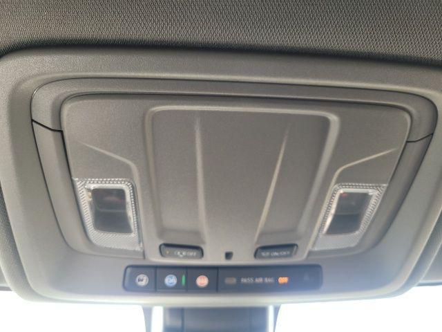 Photo of 2022 Northsky Blue Metallic Chevrolet Silverado 1500