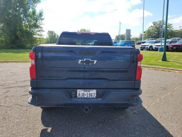 Photo of 2022 Northsky Blue Metallic Chevrolet Silverado 1500