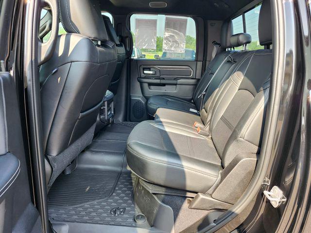 Photo of 2025 Diamond Black Crystal Pearlcoat RAM 2500